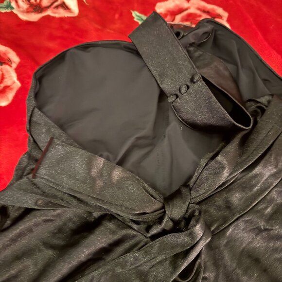 Klassy Network Black Halter Tie Waist Dress w/ Built-In Bra Size L NWT LBD - Picture 5 of 10